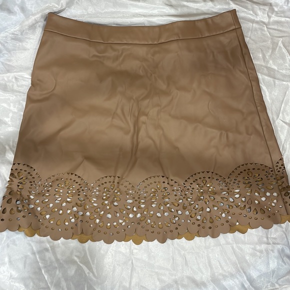 Faux Leather Mini Skirt - Picture 5 of 5